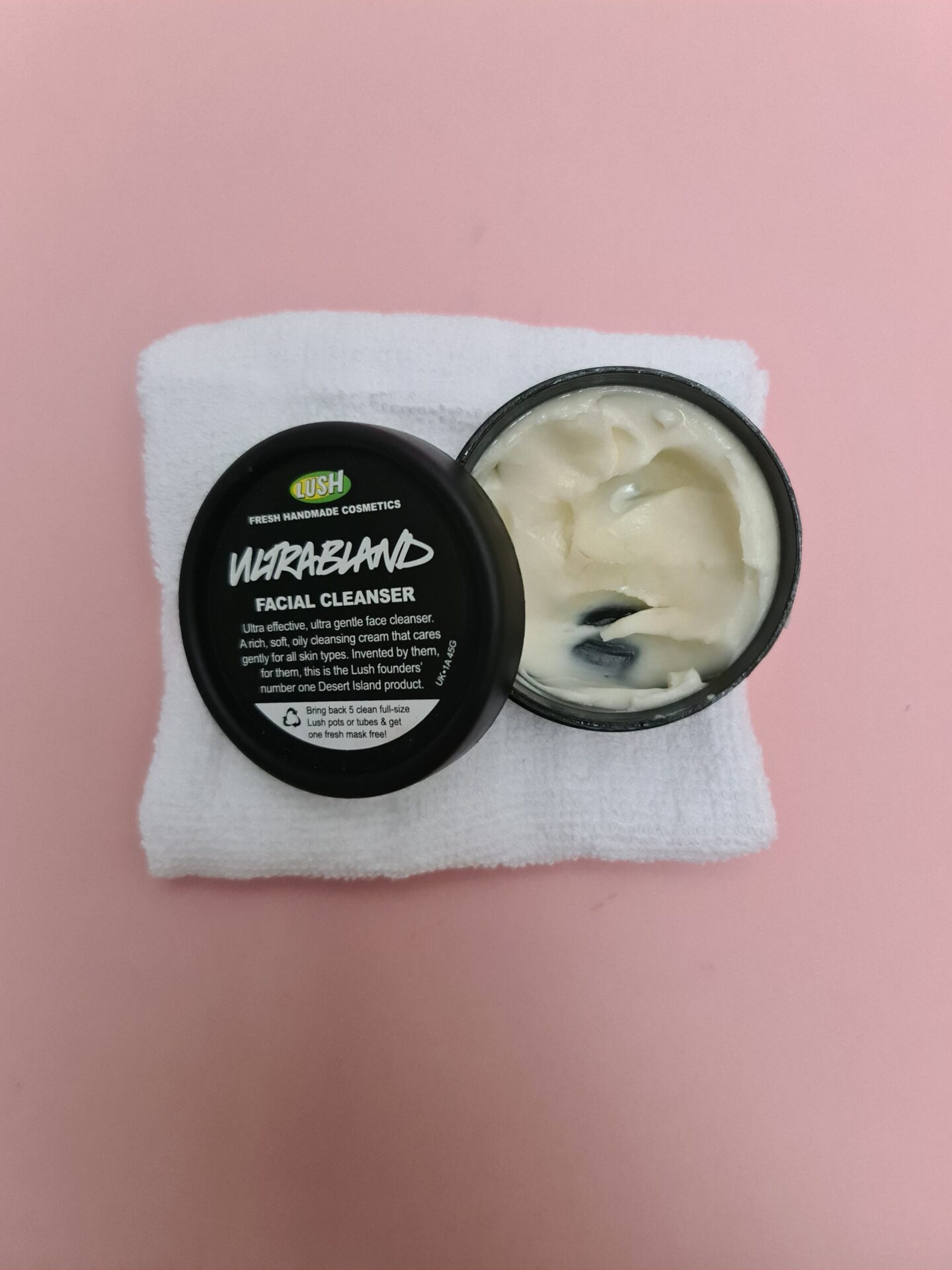 Why Lush Ultrabland Made Me Change To A Balm Cleanser